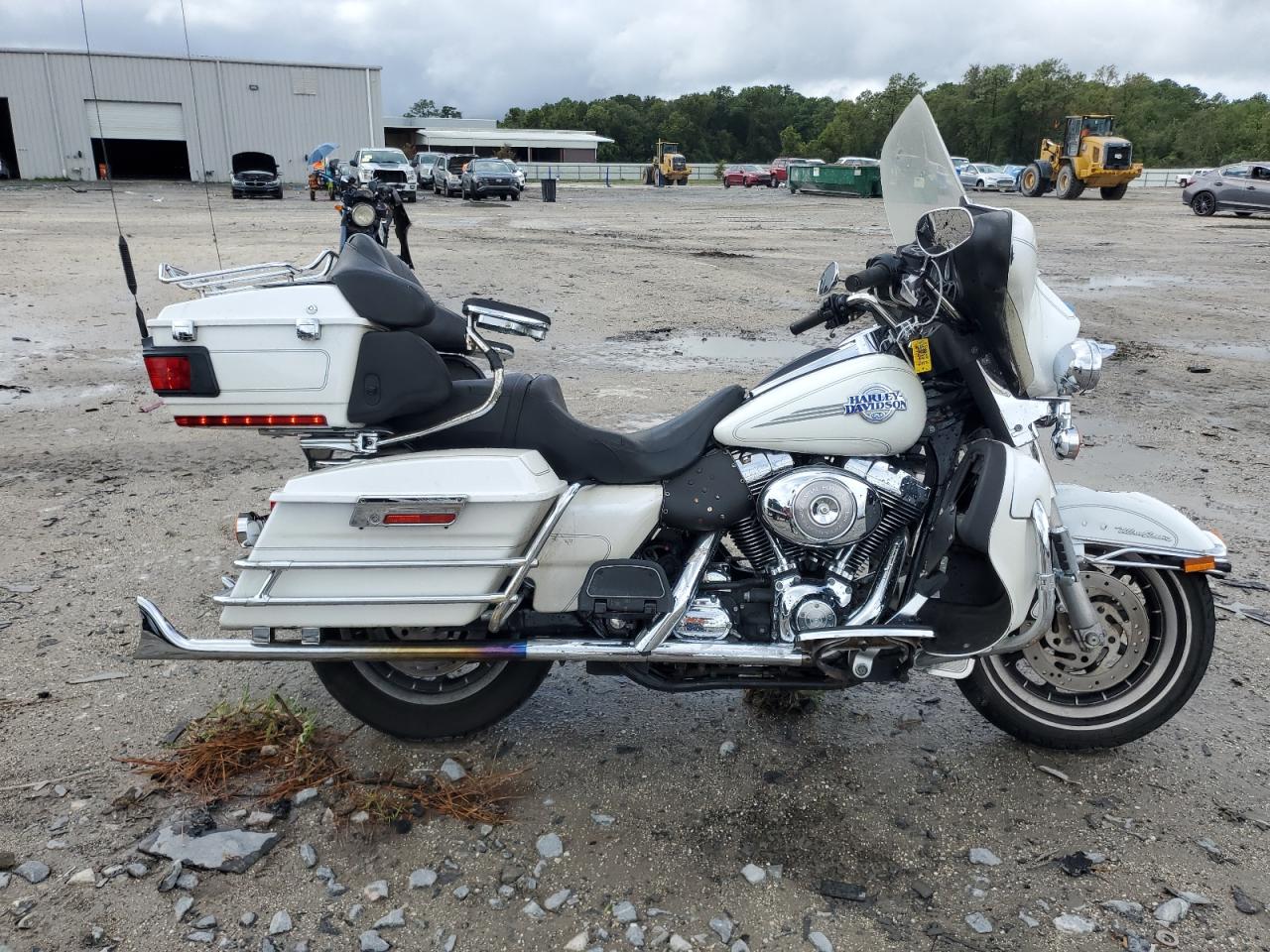  Salvage Harley-Davidson Motorcycle