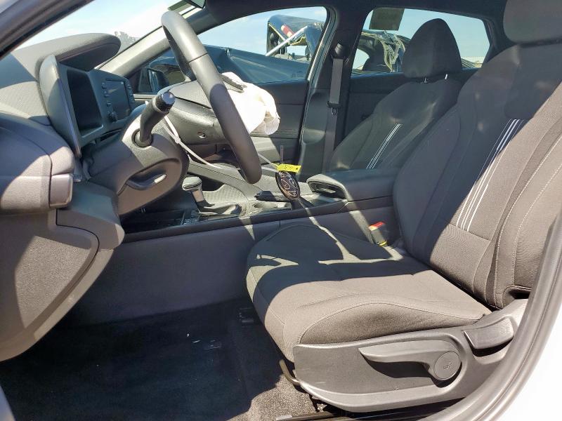 2025 HYUNDAI ELANTRA SE KMHLM4DG1SU009779