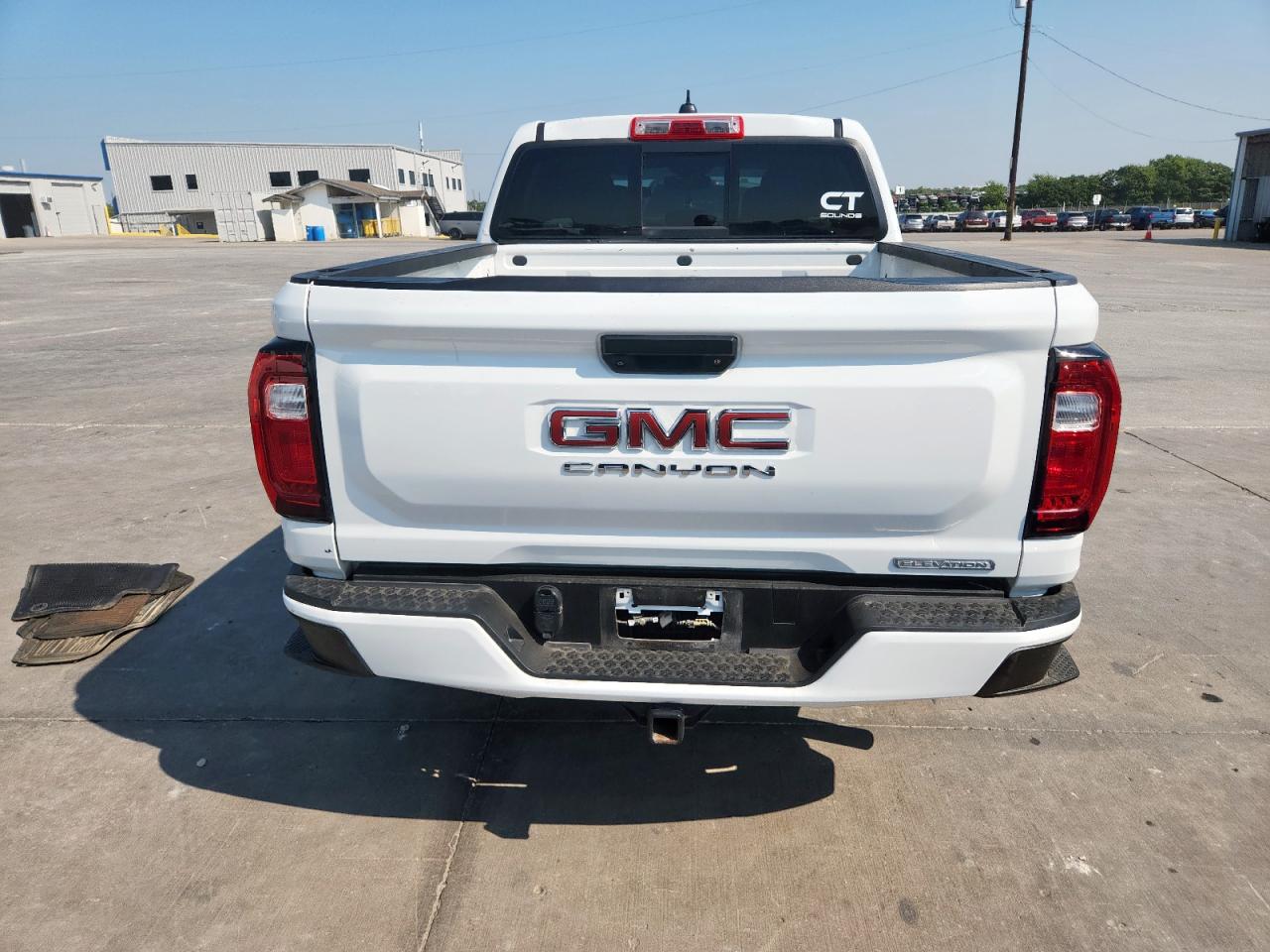 GMC CANYON ELEVATION