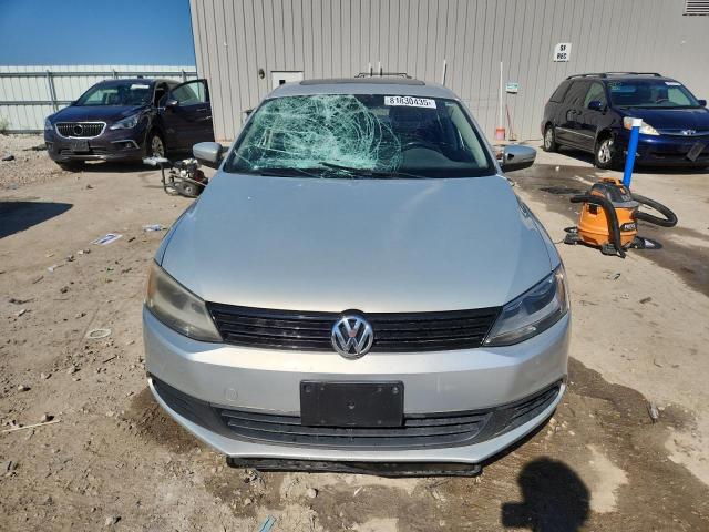 2011 VOLKSWAGEN JETTA SE - 3VWDX7AJ2BM006571