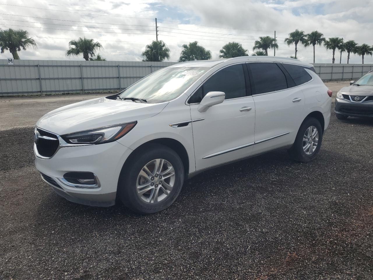 BUICK ENCLAVE ESSENCE