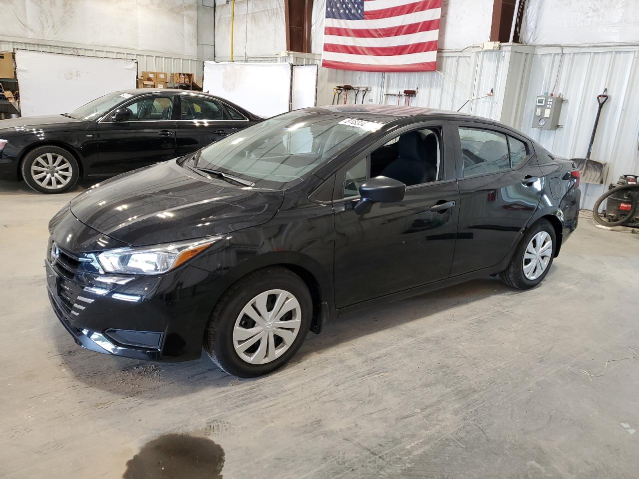 NISSAN VERSA S