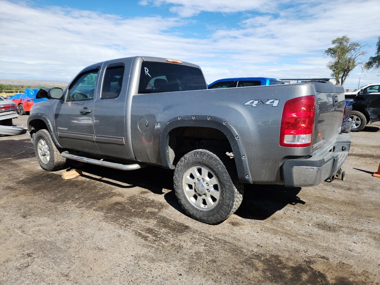 GMC SIERRA K2500 SLE