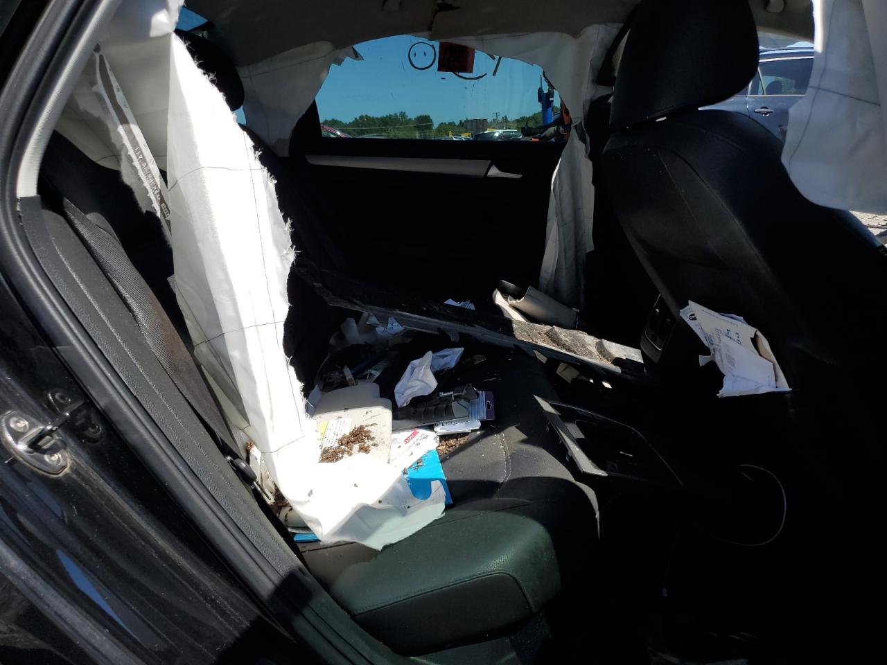 VOLKSWAGEN PASSAT SE