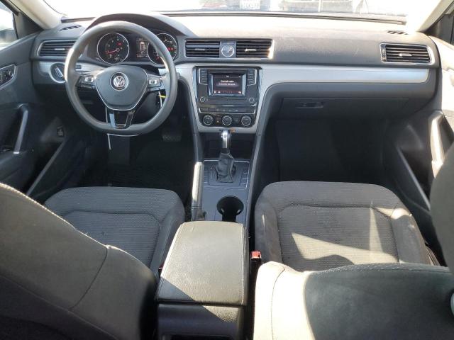 2017 VOLKSWAGEN PASSAT S 1VWAT7A32HC038902