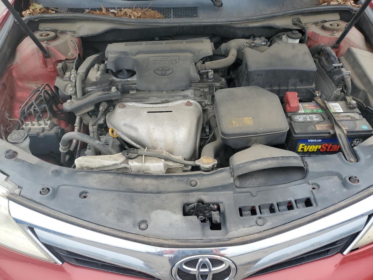 TOYOTA CAMRY BASE