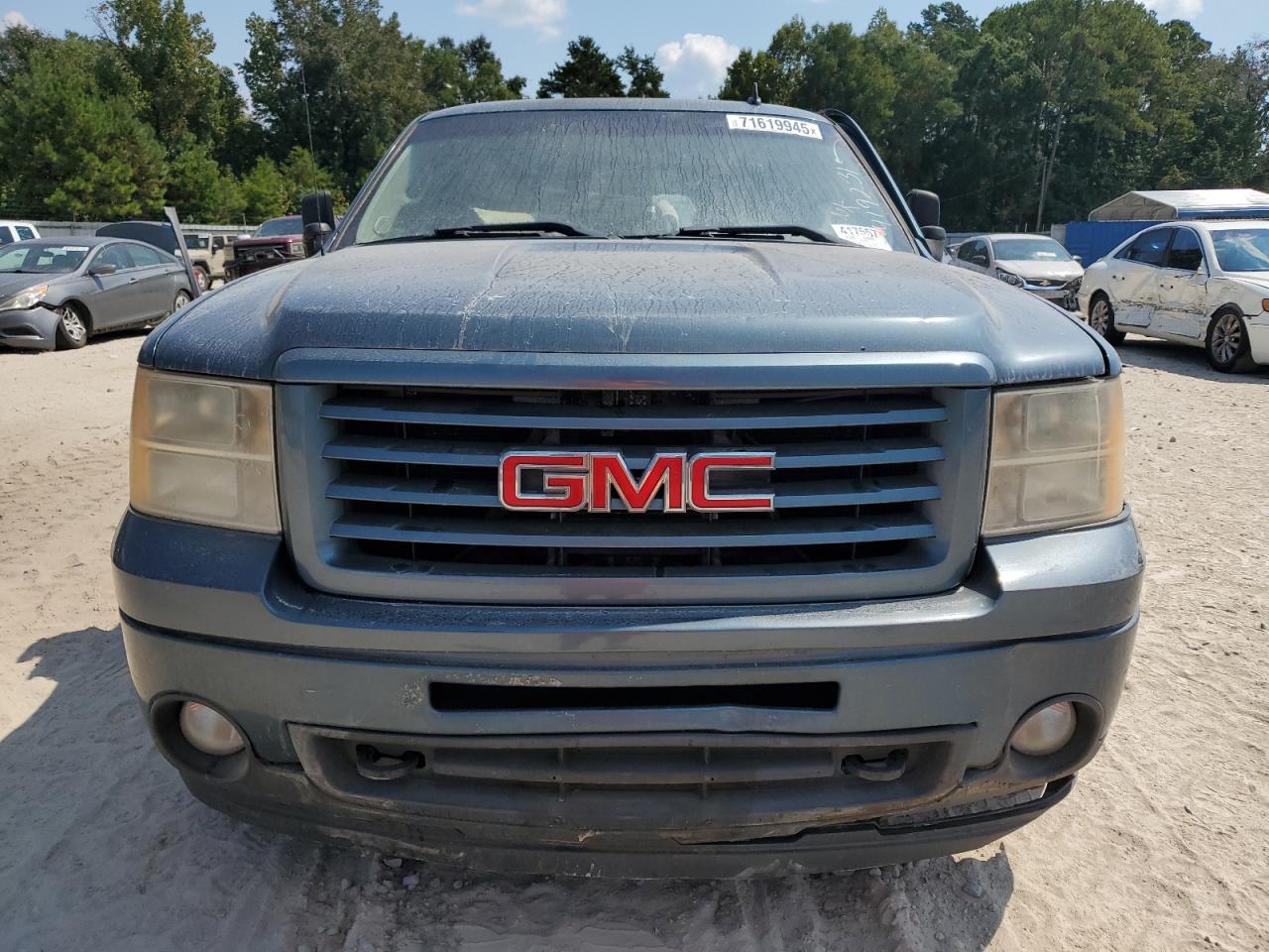 GMC SIERRA K1500 SLT