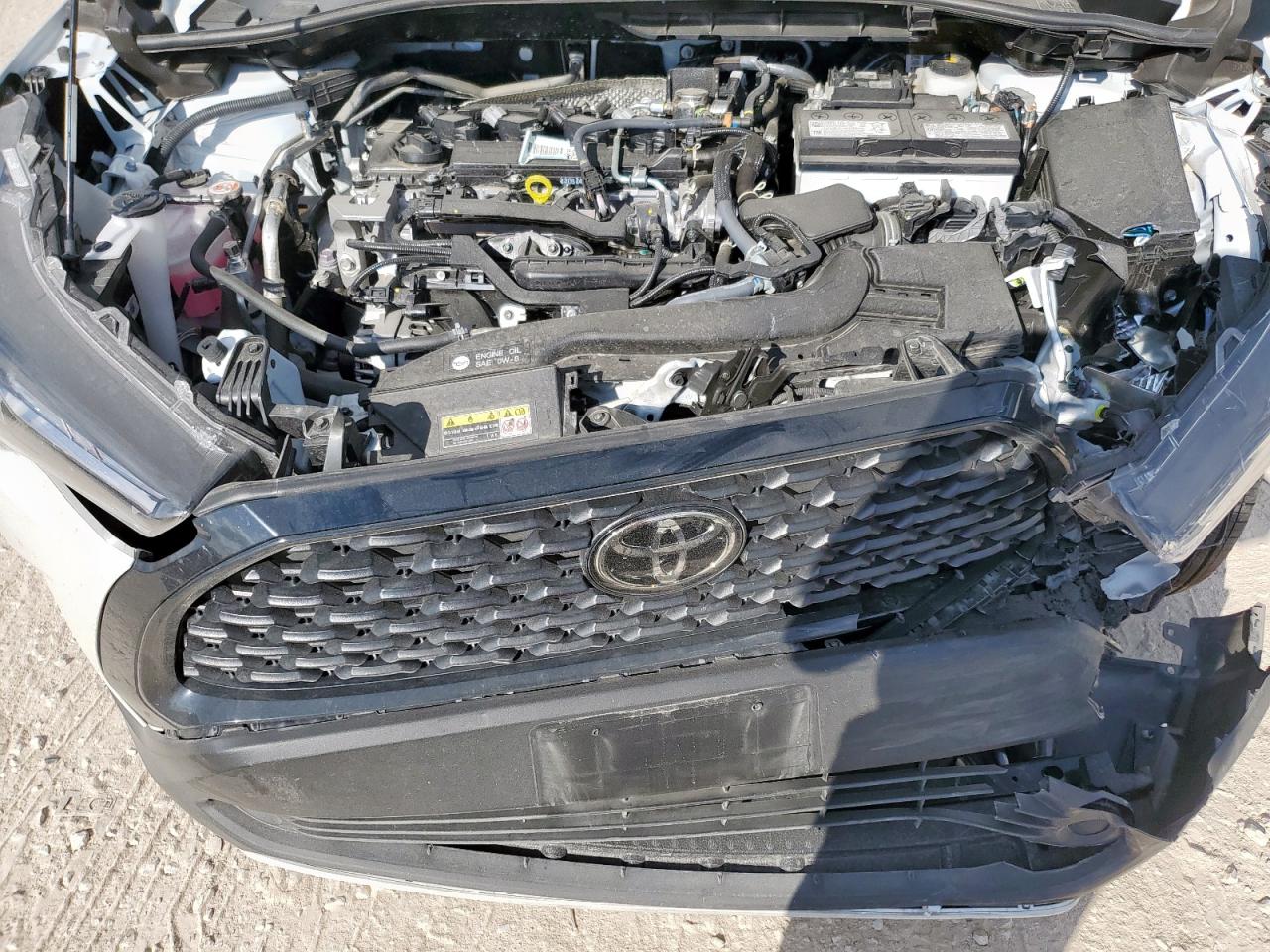 TOYOTA COROLLA CROSS LE