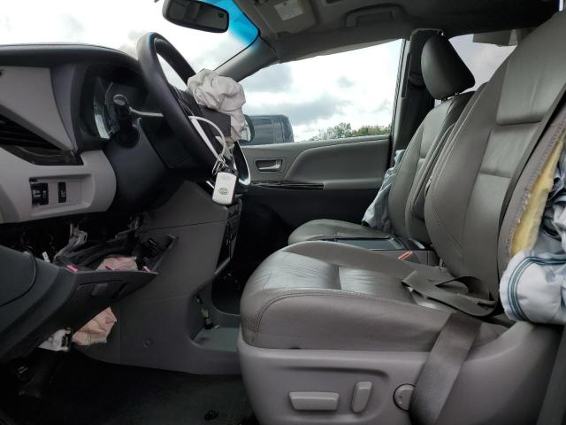 2017 TOYOTA SIENNA XLE 5TDYZ3DC6HS882220