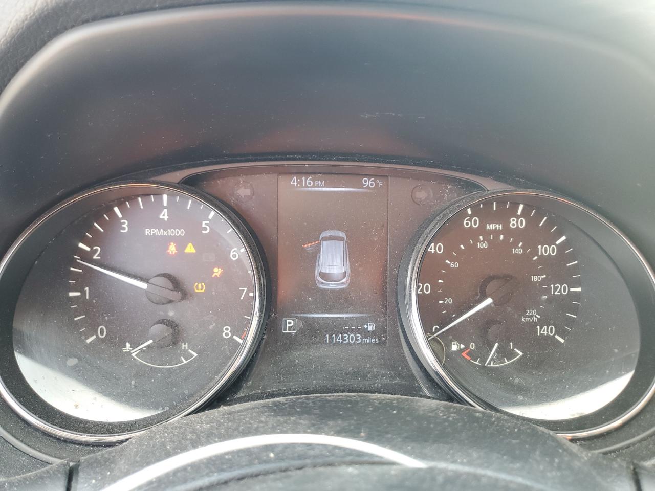 NISSAN ROGUE SPORT S