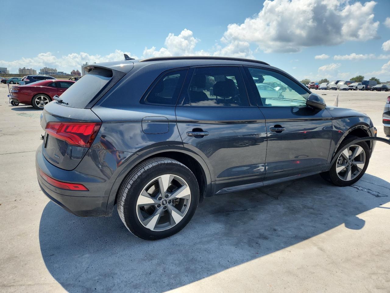 AUDI Q5 PREMIUM