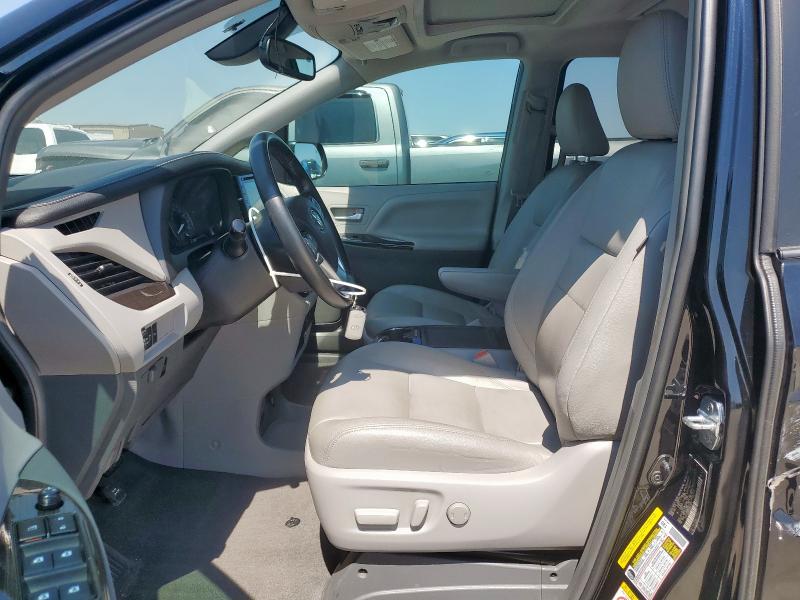 2018 TOYOTA SIENNA XLE 5TDYZ3DC0JS963610