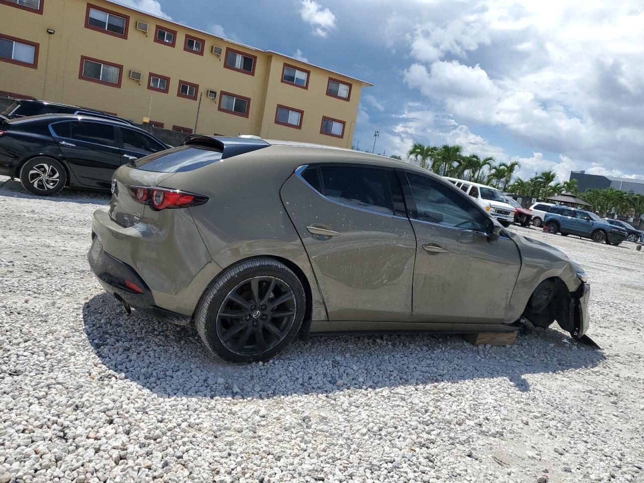 MAZDA 3 CARBON TURBO