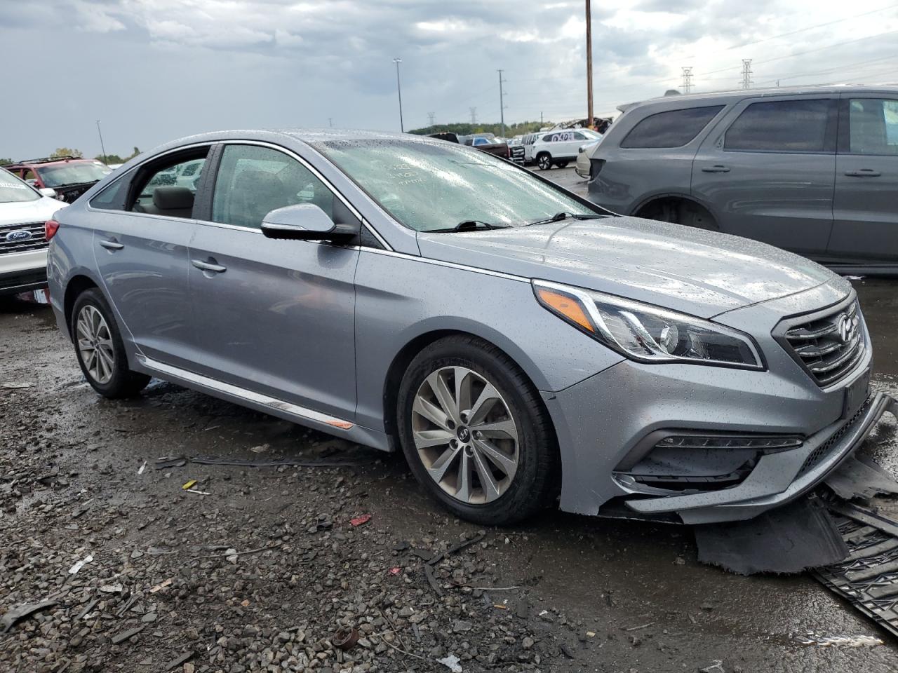 HYUNDAI SONATA SPORT