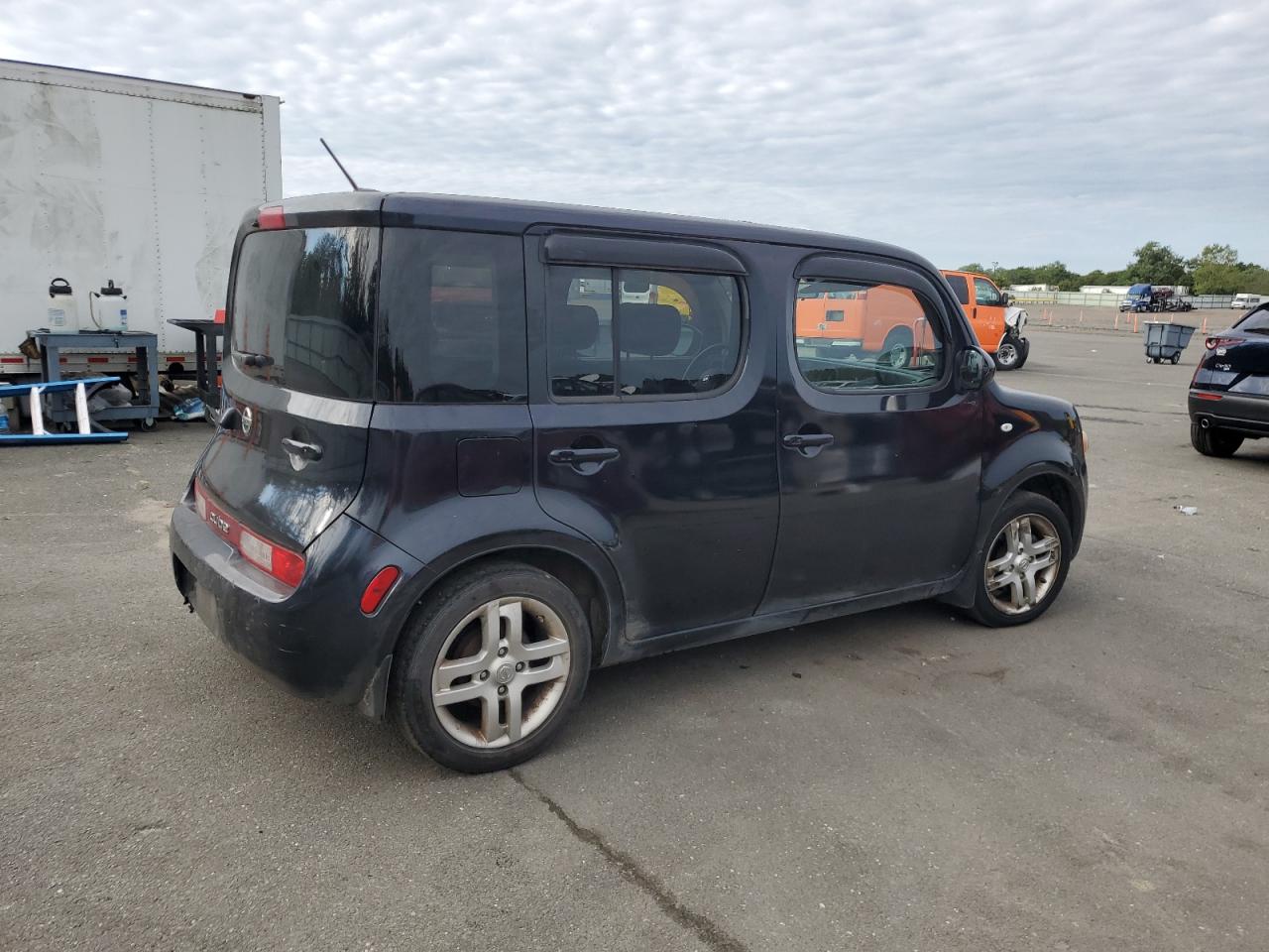 NISSAN CUBE BASE