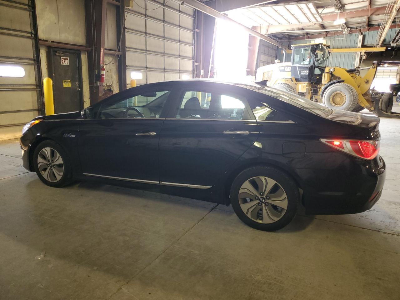 HYUNDAI SONATA HYBRID