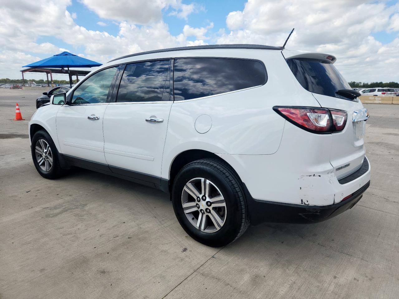 CHEVROLET TRAVERSE LT