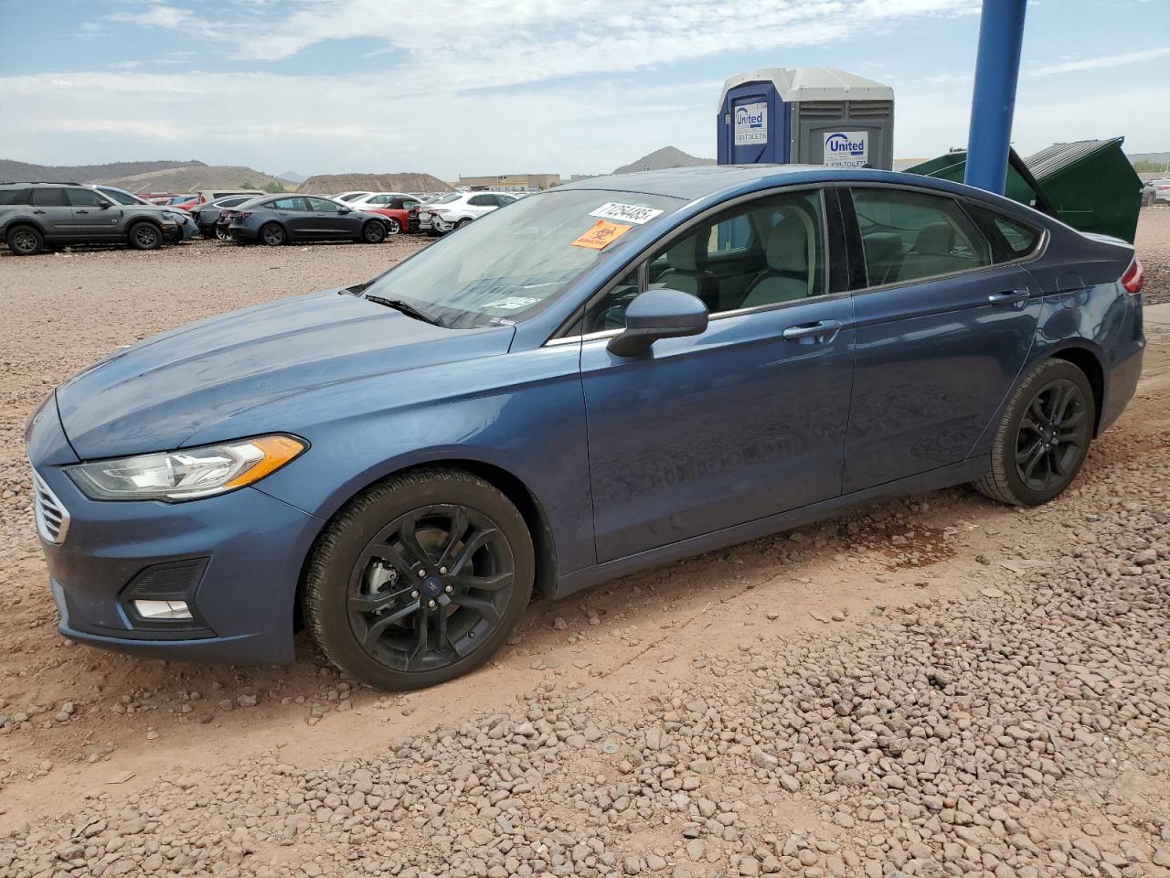 FORD FUSION SE