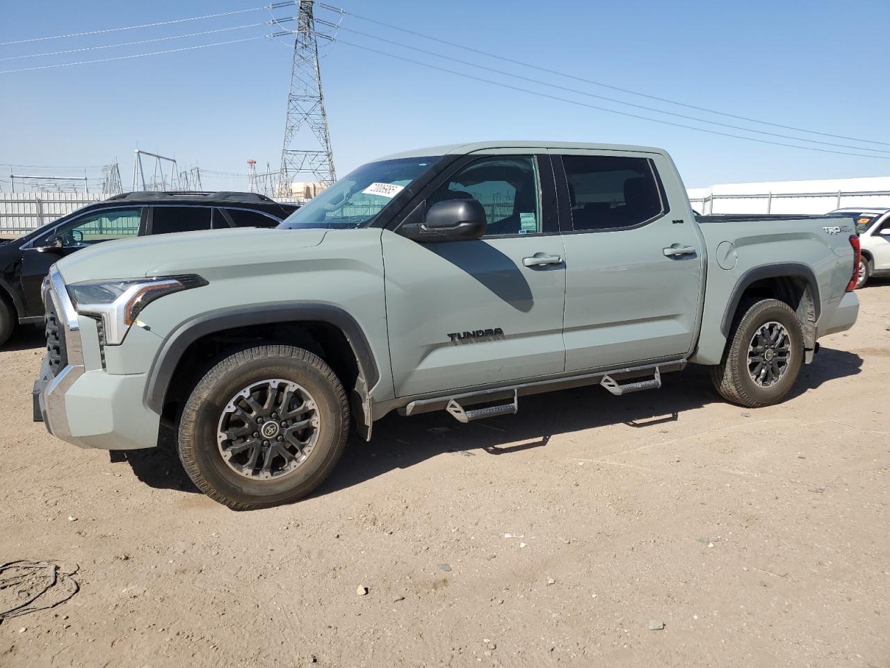 TOYOTA TUNDRA CREWMAX SR