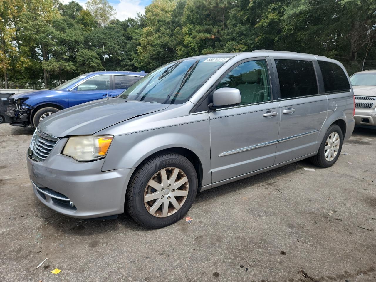 CHRYSLER TOWN & COUNTRY TOURING