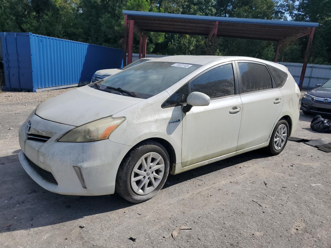 TOYOTA PRIUS V