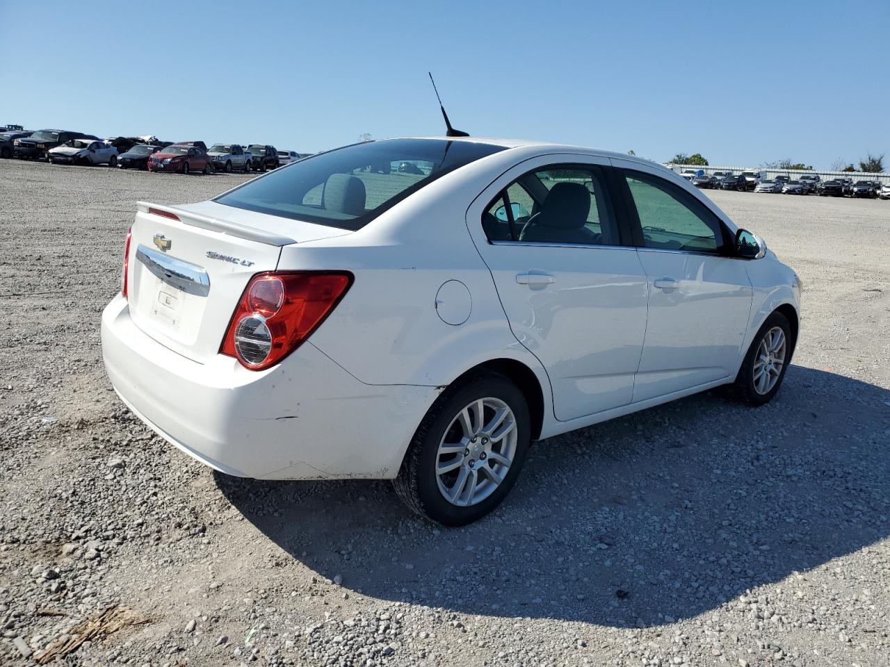 CHEVROLET SONIC LT