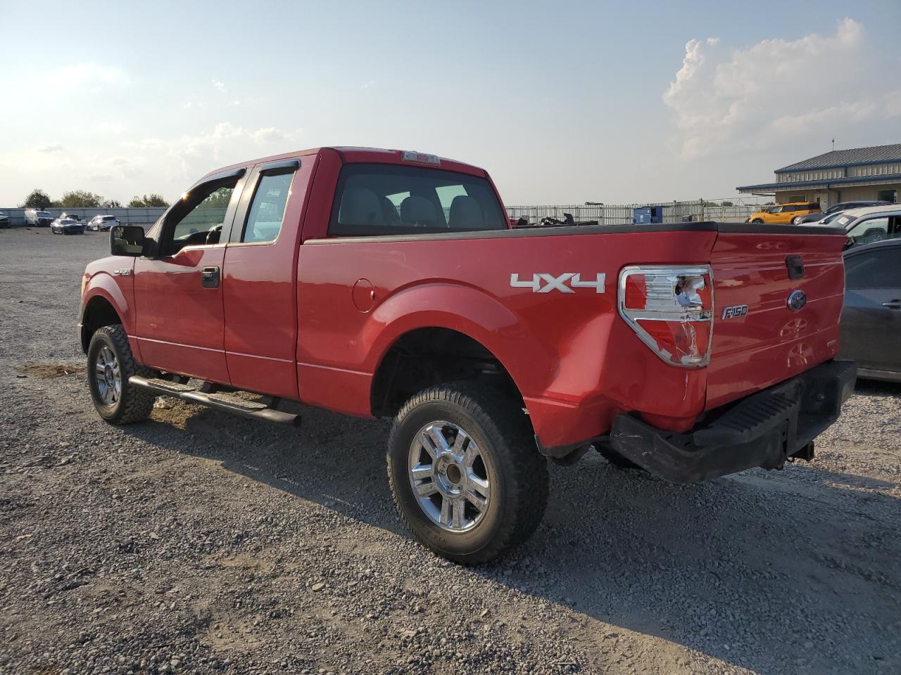 FORD F-150 SUPER CAB