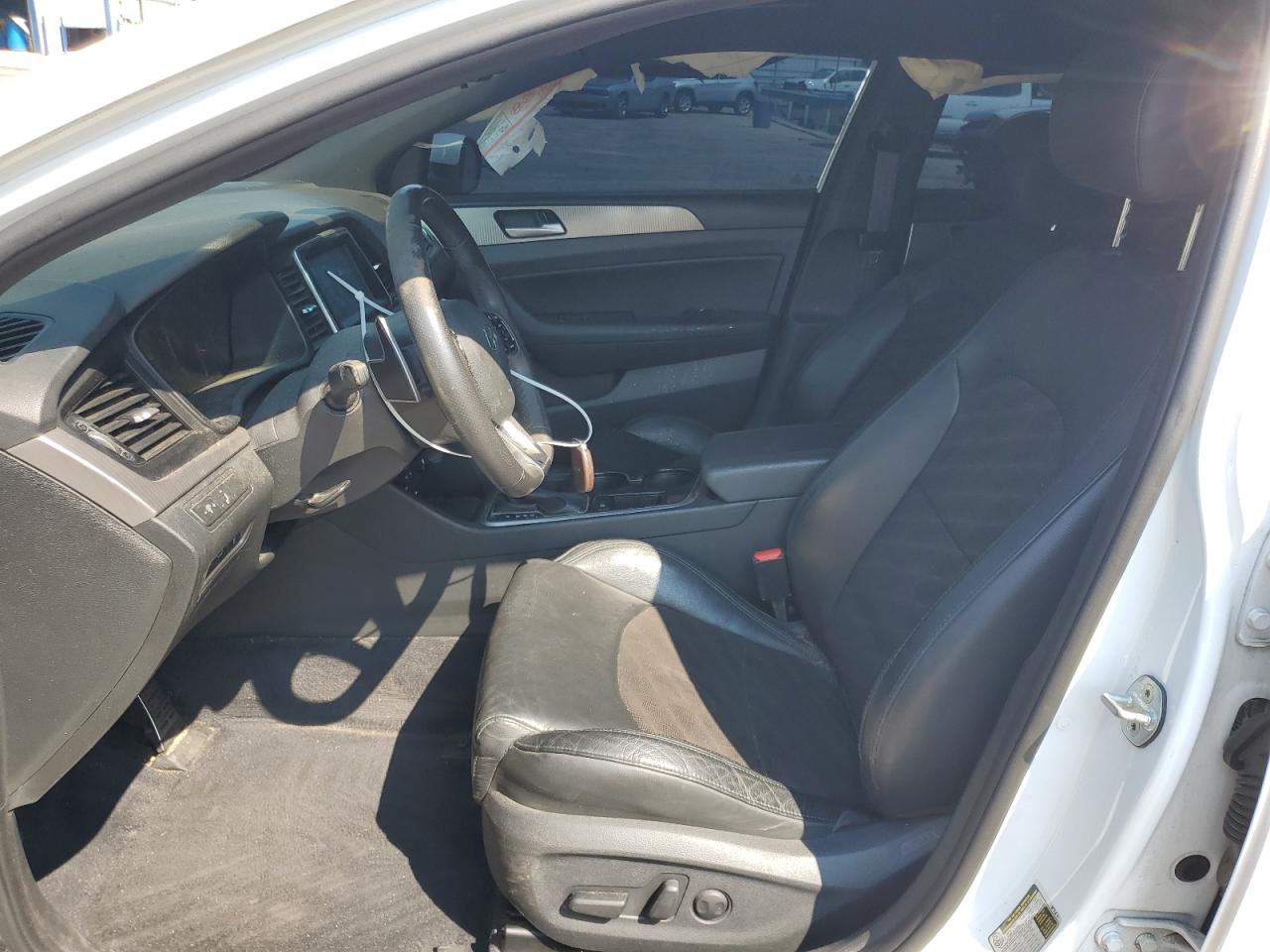 HYUNDAI SONATA SPORT