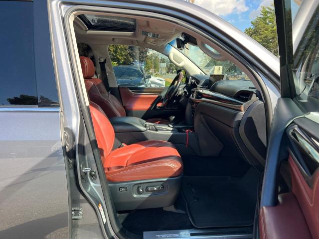 2016 LEXUS LX 570 JTJHY7AXXG4204286