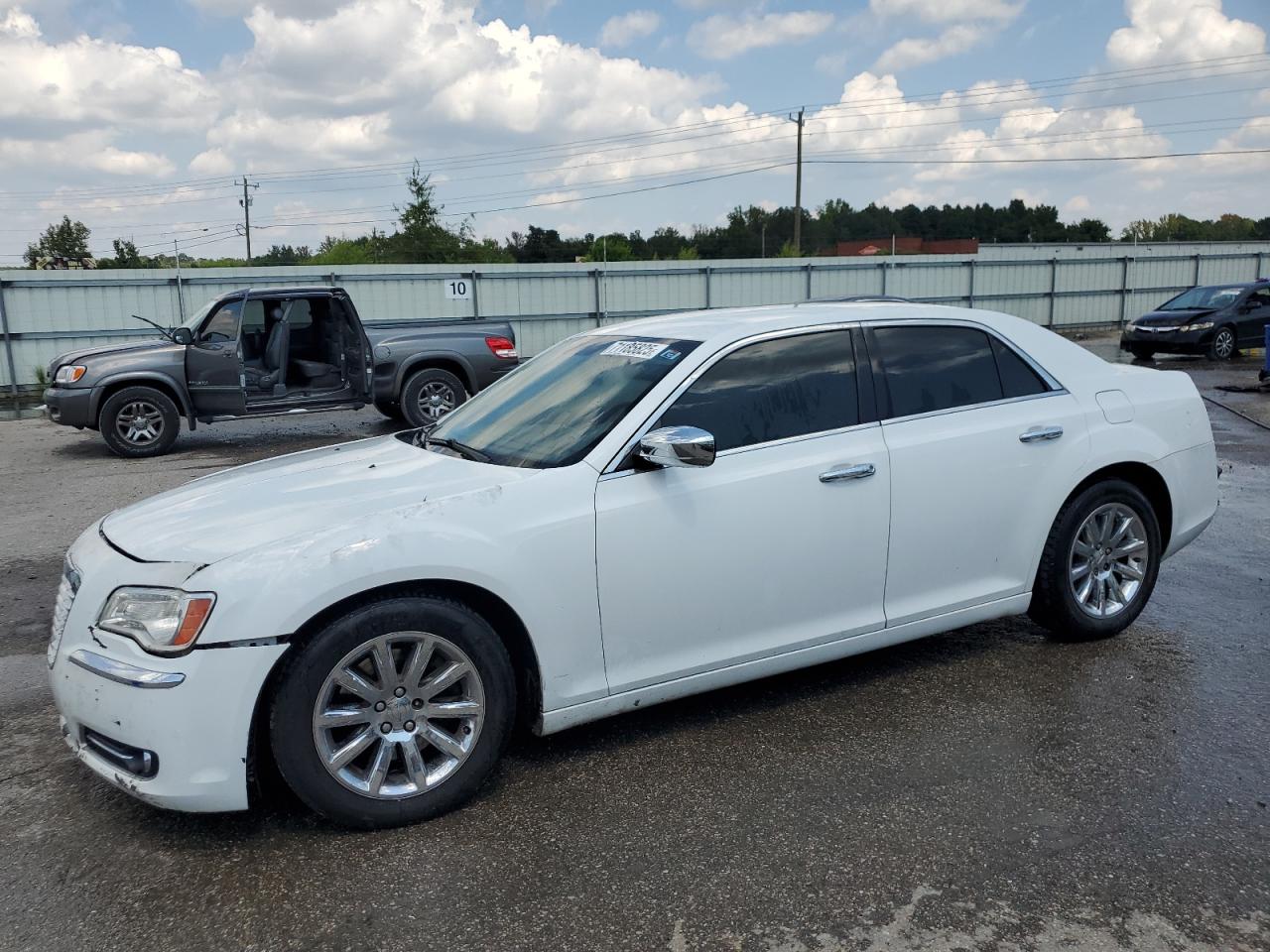 CHRYSLER 300C