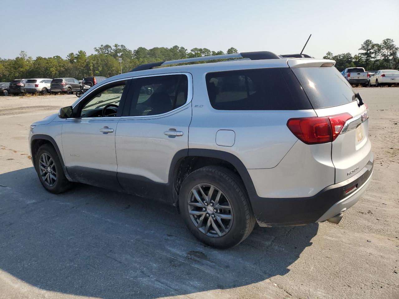 GMC ACADIA SLT-1