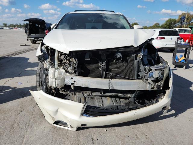 2015 TOYOTA HIGHLANDER LE 5TDZKRFH5FS118506