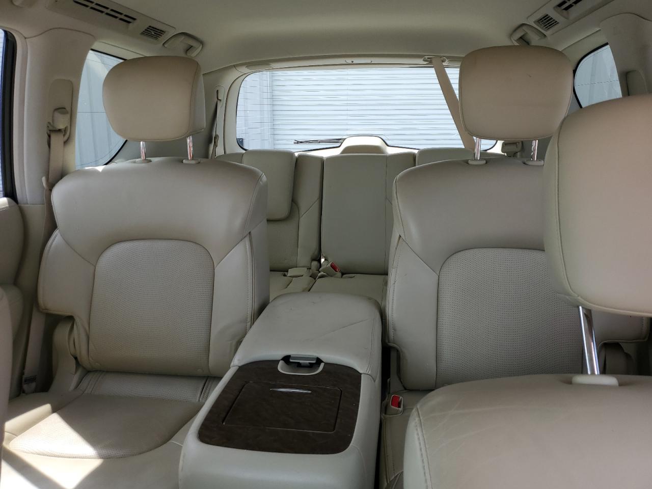 INFINITI QX80 BASE