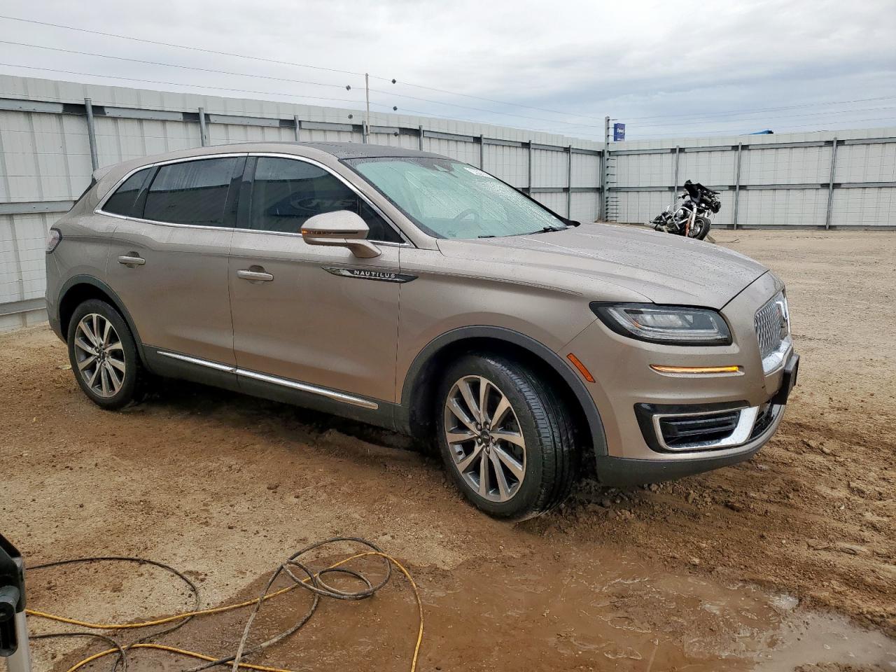 LINCOLN NAUTILUS SELECT