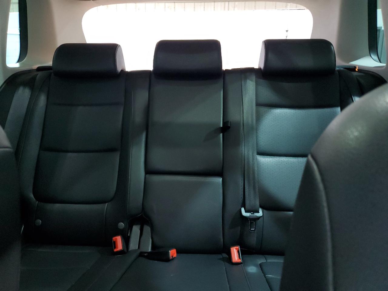 VOLKSWAGEN TIGUAN SE