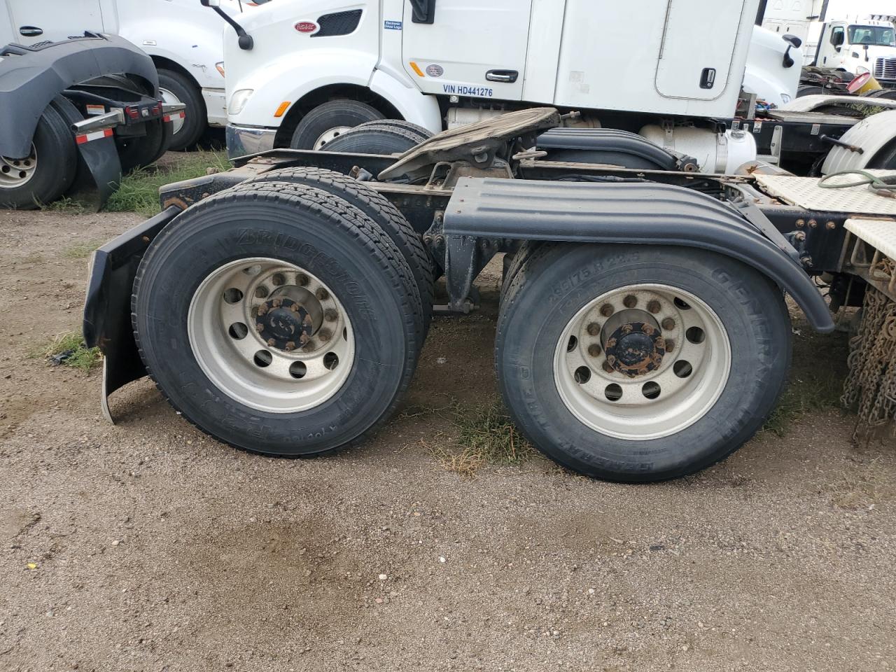 Lot #3246951221 2016 FREIGHTLINER CASCADIA 1