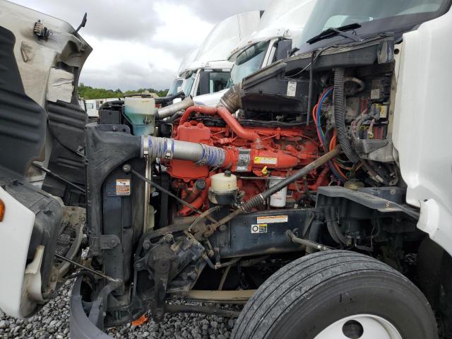 2017 PETERBILT TRACTOR 579 #3285540266