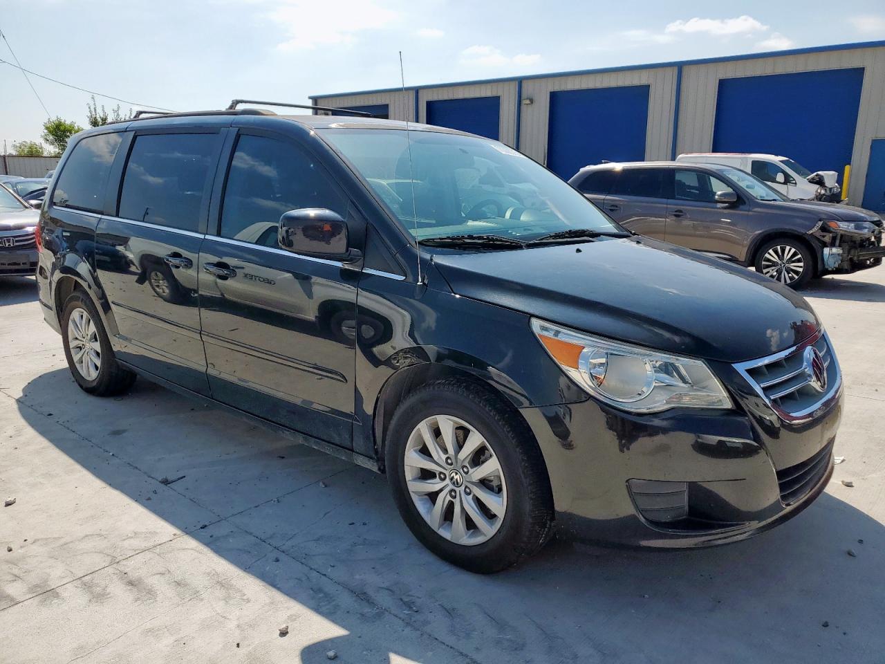 VOLKSWAGEN ROUTAN SE