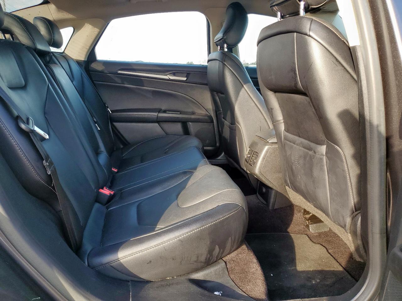 FORD FUSION TITANIUM