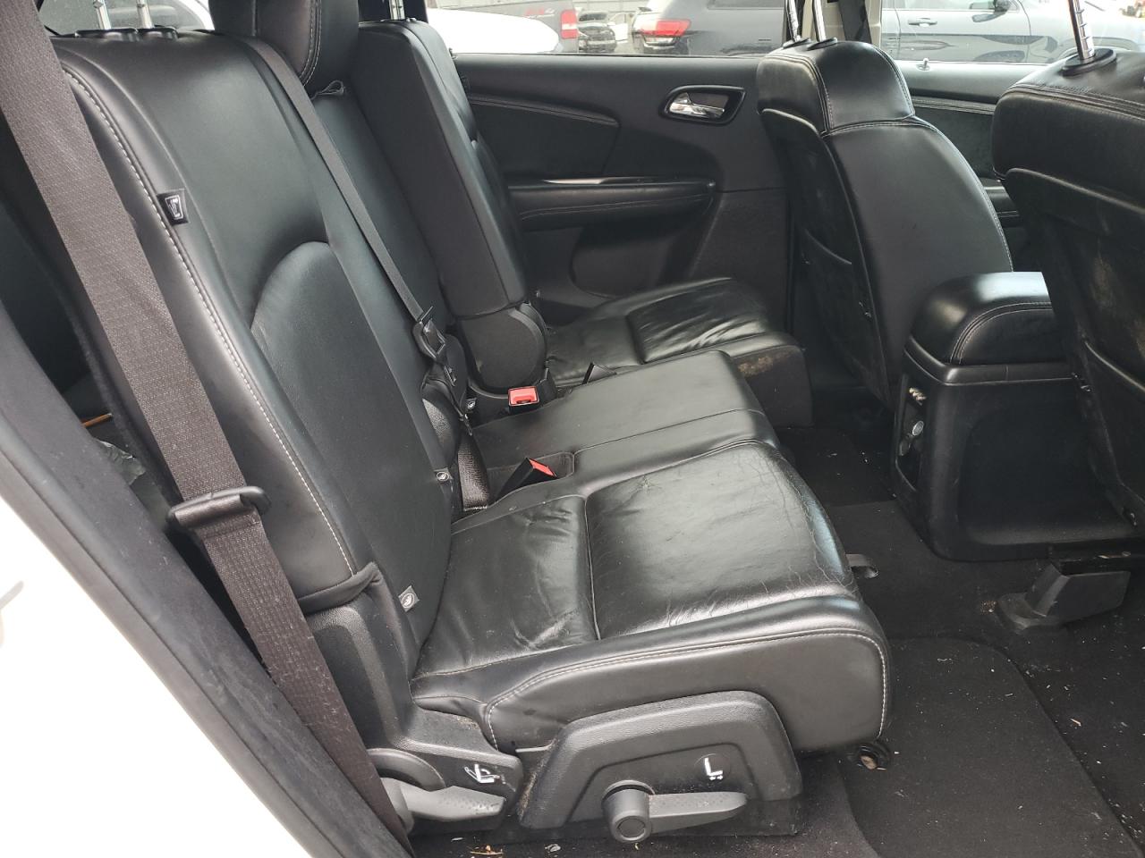 DODGE JOURNEY CROSSROAD