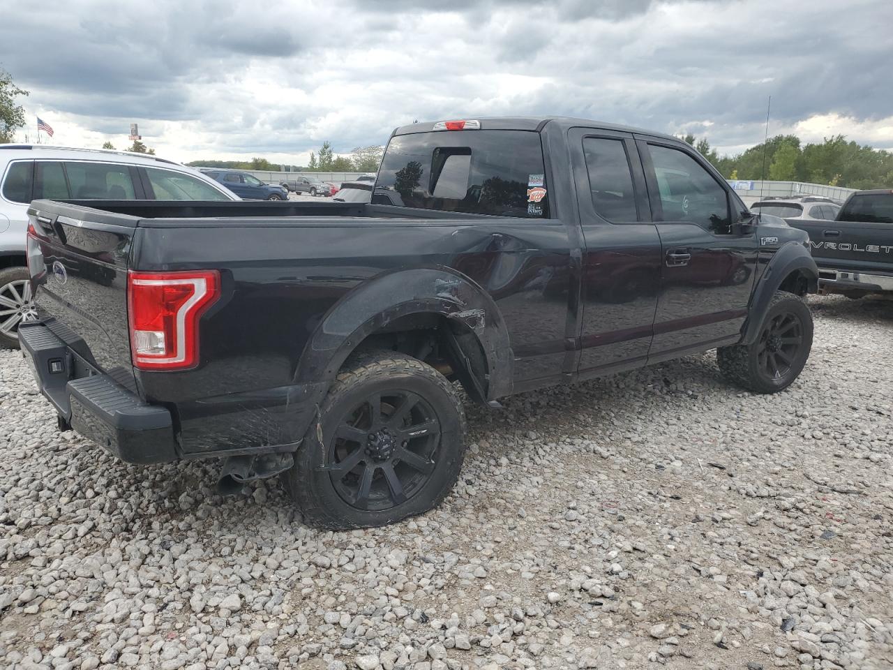 FORD F-150 SUPER CAB
