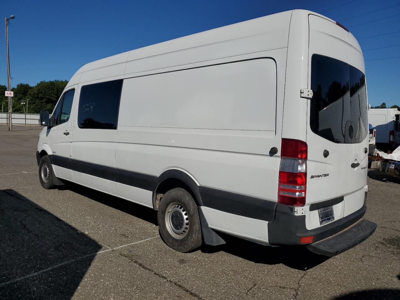 MERCEDES-BENZ SPRINTER 2500
