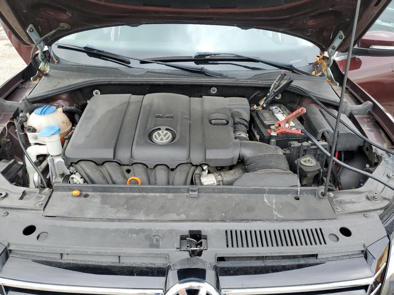 VOLKSWAGEN PASSAT SE