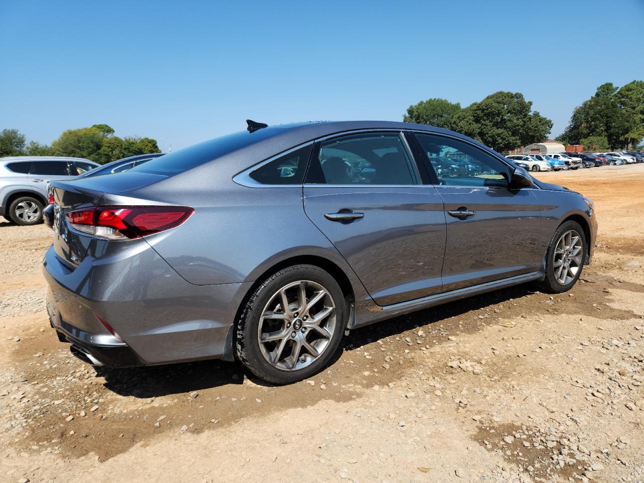 HYUNDAI SONATA SPORT