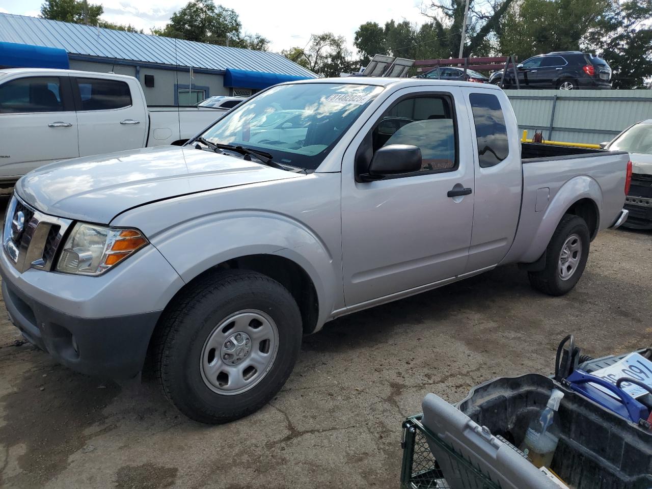 NISSAN FRONTIER S