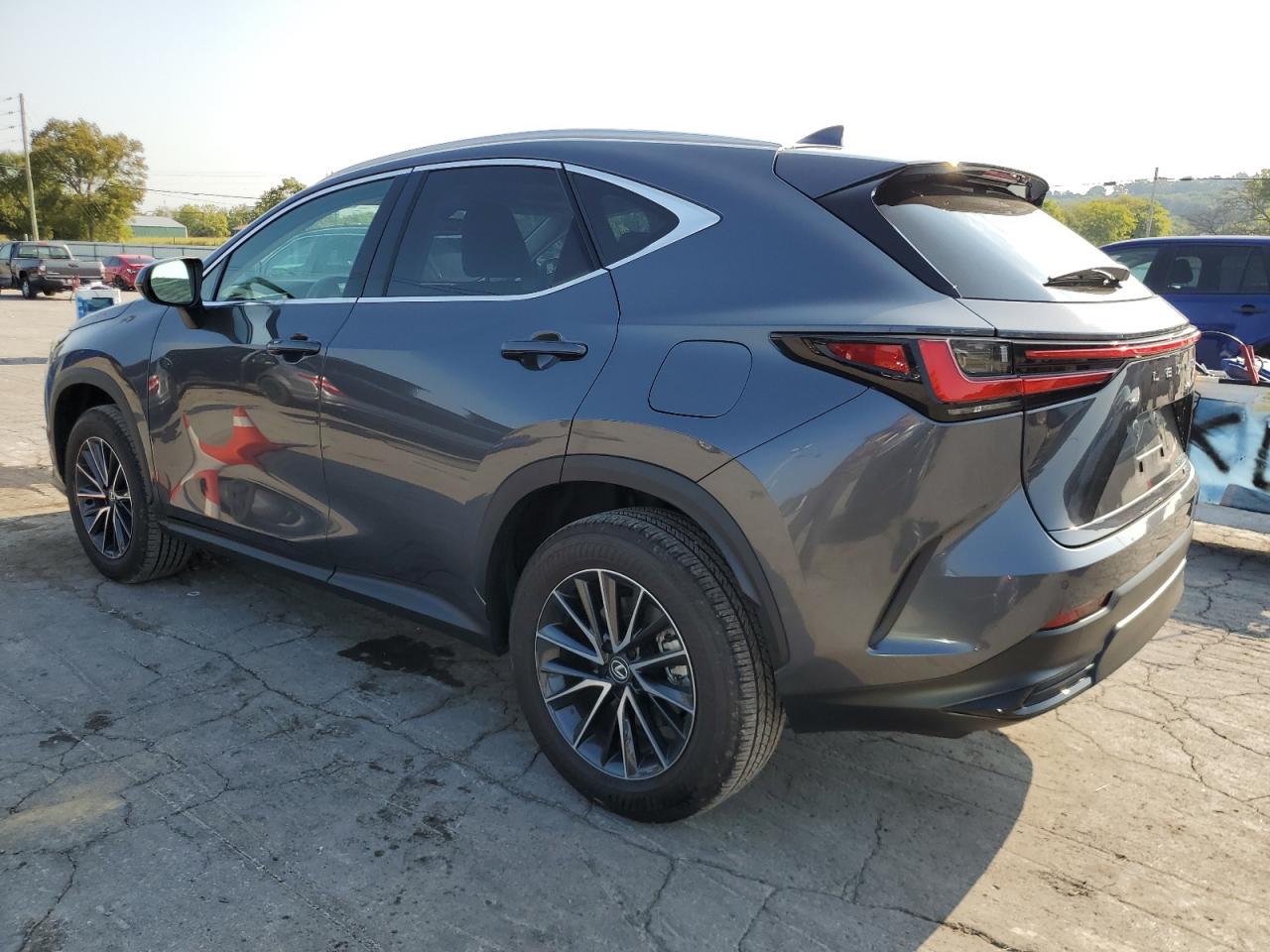 LEXUS NX 350H BASE