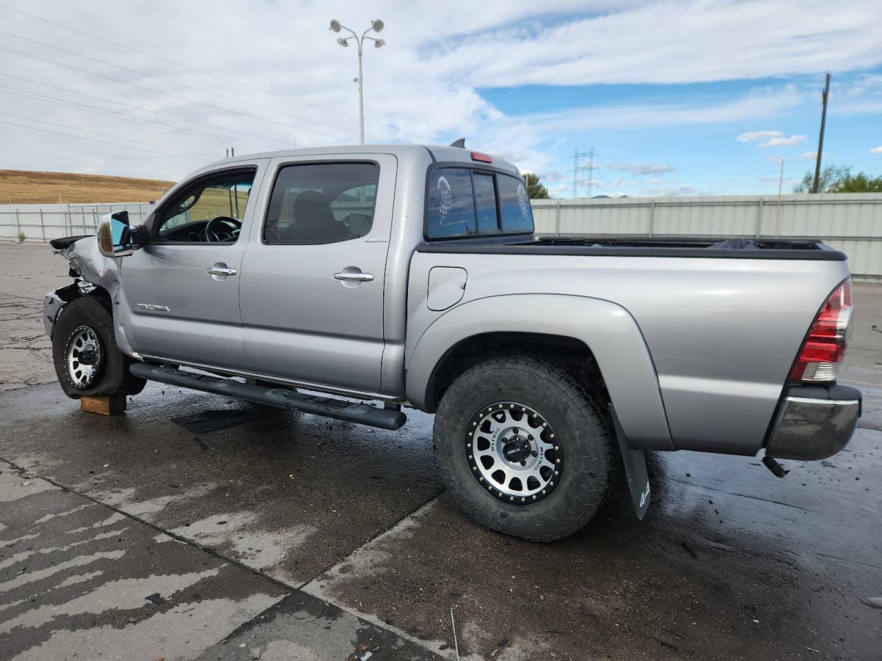 TOYOTA TACOMA DOUBLE CAB