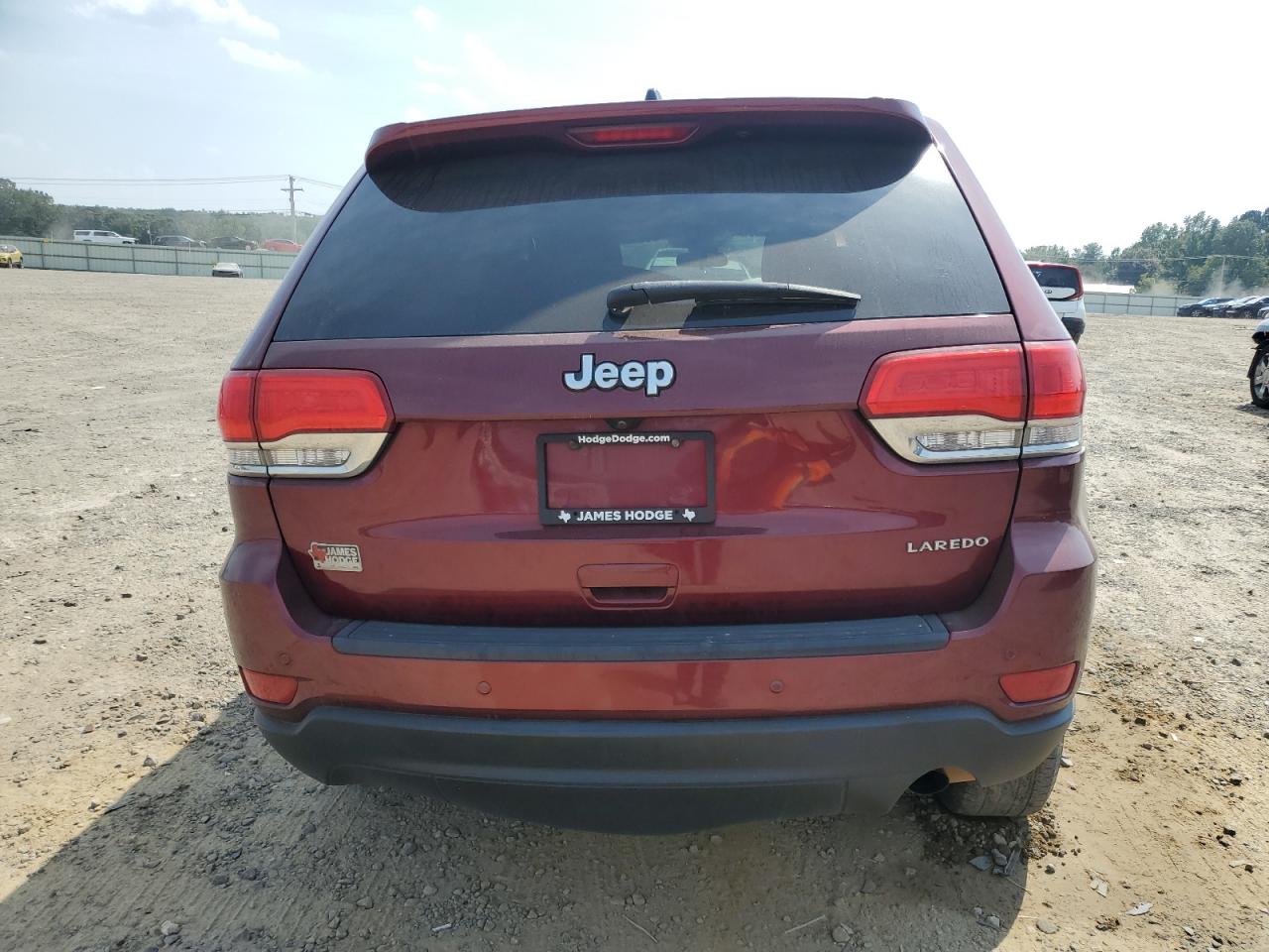 JEEP GRAND CHEROKEE LAREDO