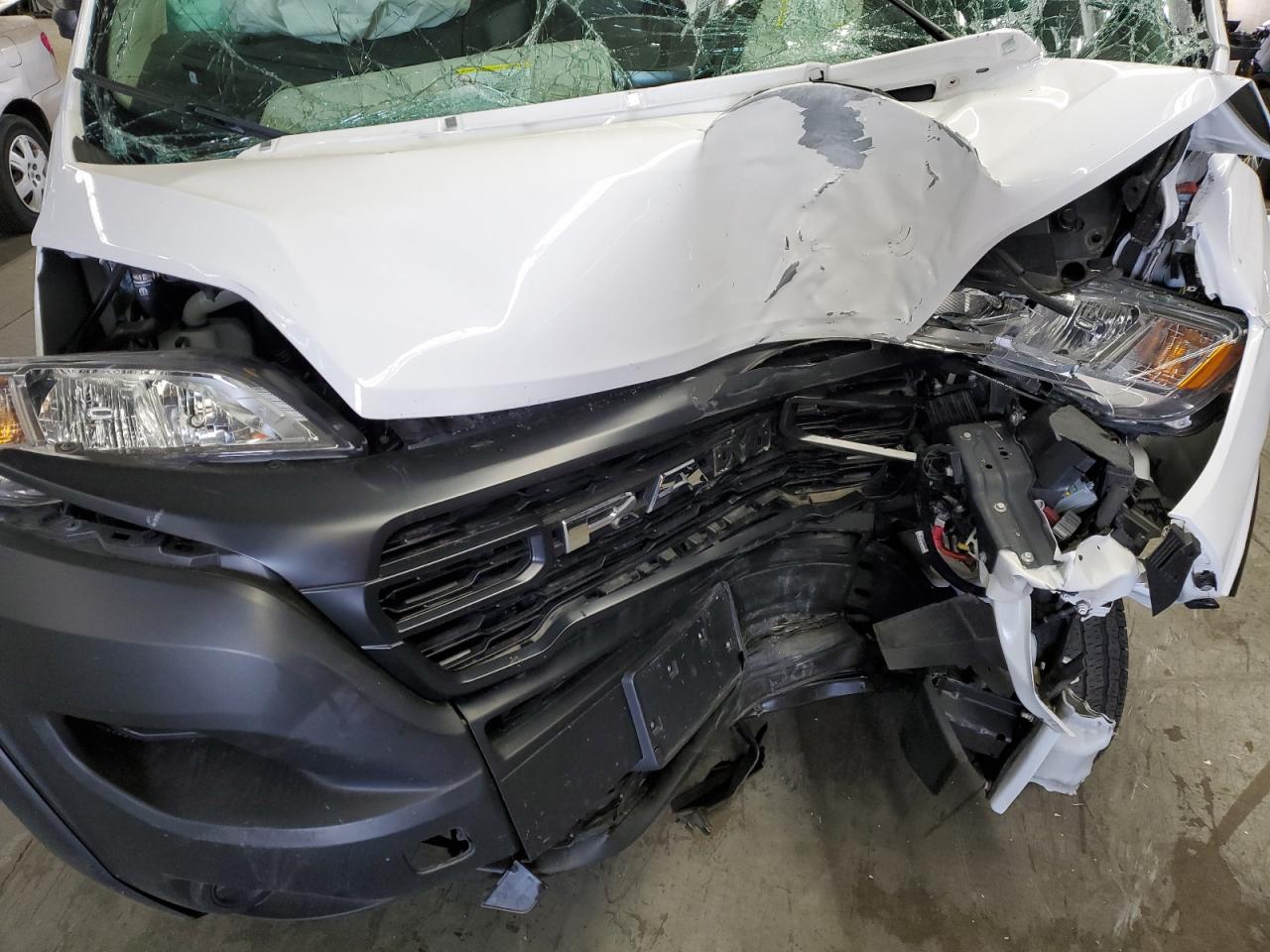 RAM PROMASTER 2500 HIGH