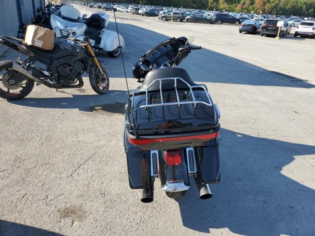 2017 HARLEY-DAVIDSON FLHTK ULTR 1HD1KED14HB688257